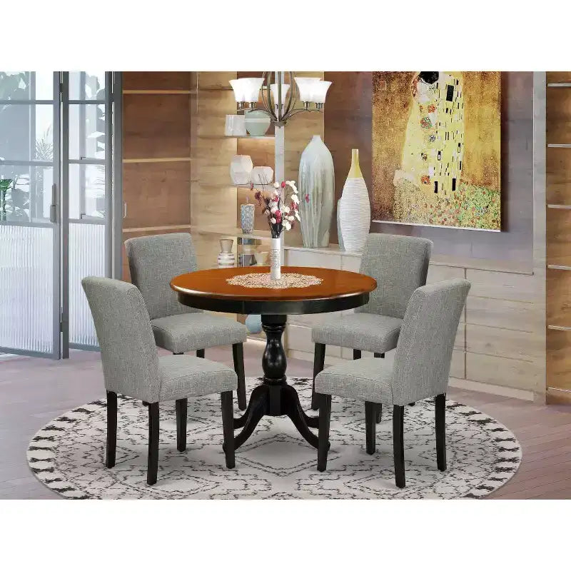 Set da pranzo da 5 pezzi con tavolo in legno massello con finitura nera e ciliegio e 4 sedie Parson
